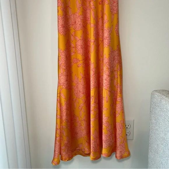 Privacy Please Skylar Maxi Dress in Marigold Ana Floral Size Medium - Picture 7 of 10